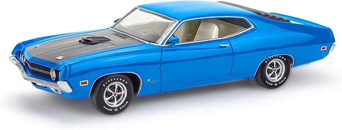 Revell 14534 1970 Ford Torino Cobra 1:25 Scale 128-Piece Skill Level 4 Model Car Building Kit