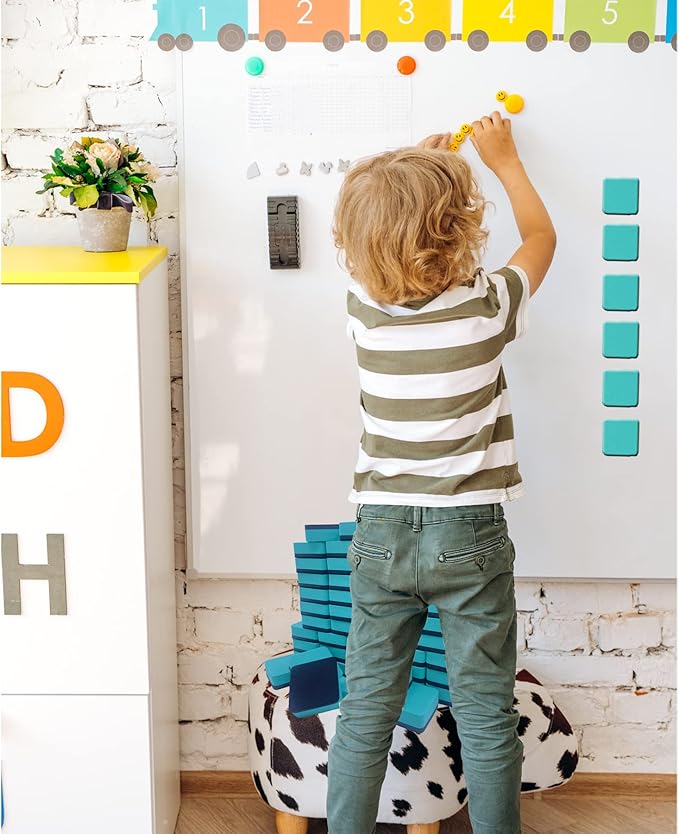 Dry Erase Erasers, AWOWZ 48 Pack Mini Magnetic Whiteboard Dry Eraser Chalkboard Cleaner Bulk for Home, Office and Classroom Teacher Kids Supplies (Green, 2 x 2 x 0.79 Inch)